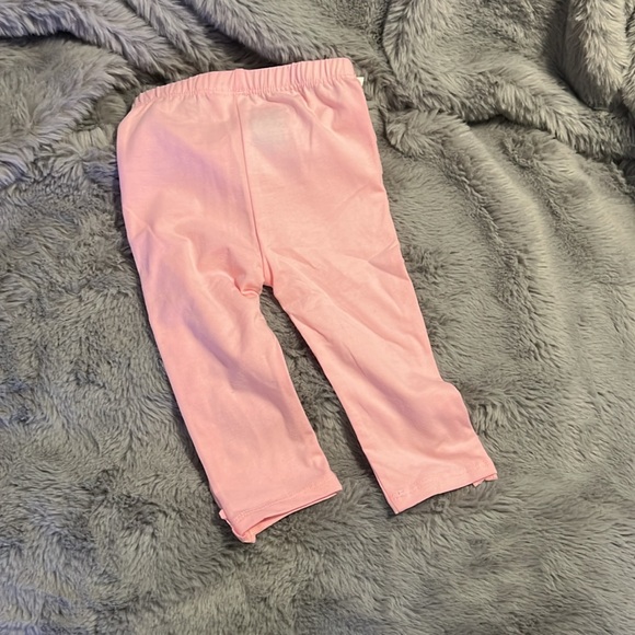 Infant Ruffled Leggings - Picture 3 of 5